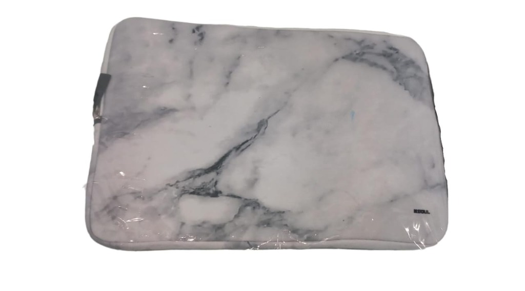 FUNDA P/ NETBOOK 17" MARMOL BLCO. 30x42.5 SOUL